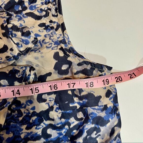 Cabi silk sleeveless cascading ruffle top - Picture 15 of 16